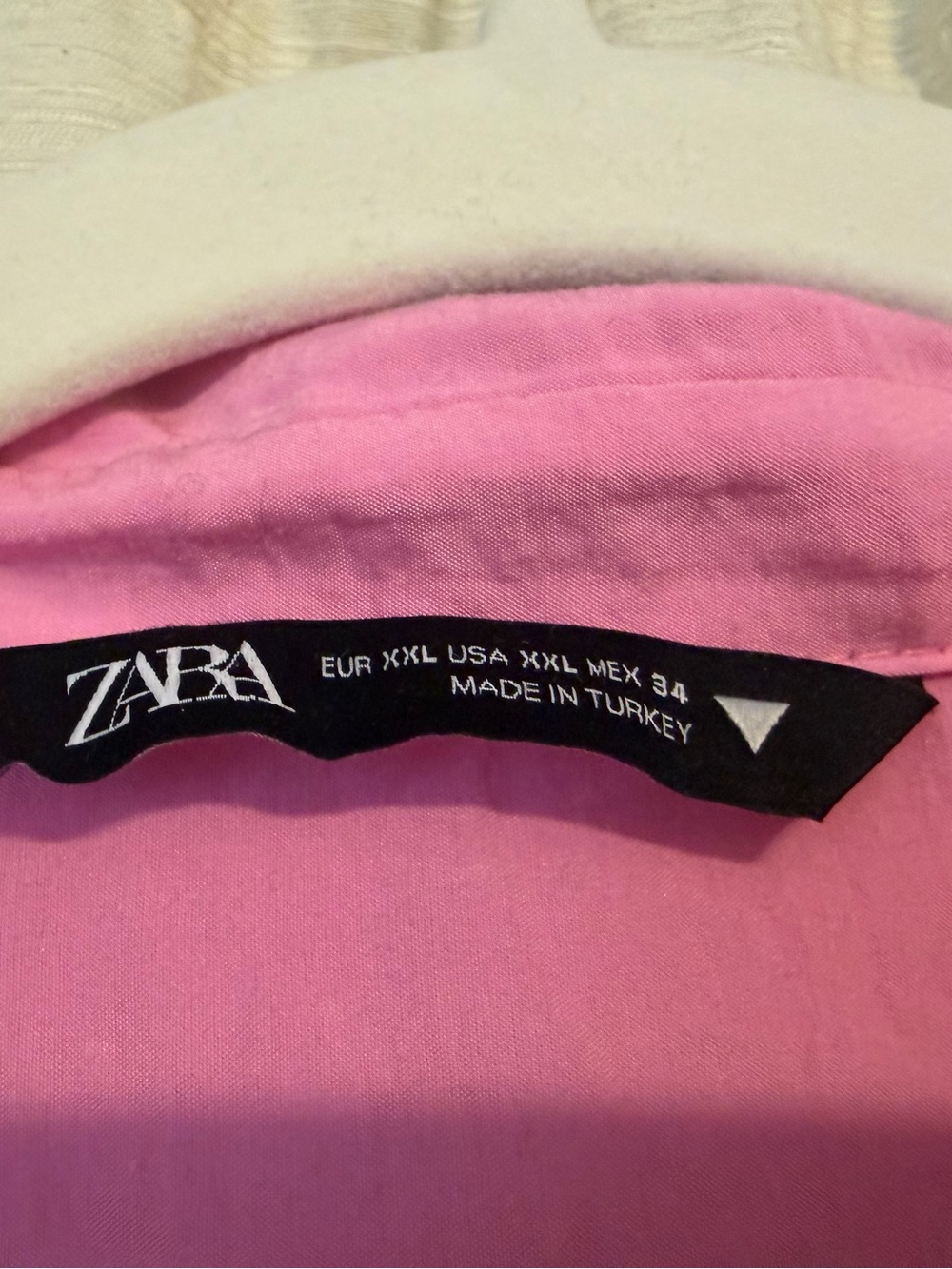 Zara Pink Ruched Top - Picture 4 of 4